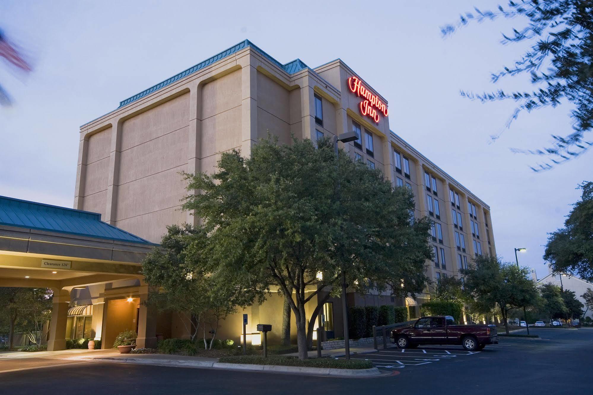 Hampton Inn Austin Nw Near The Domain Exterior foto